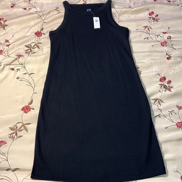 GAP Dresses & Skirts - Gap little thong black dress size XS